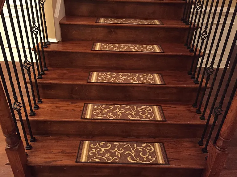 319 Haywood Dr — Photo 24