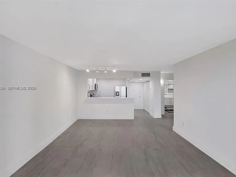 7928 West Dr #802 — Photo 18