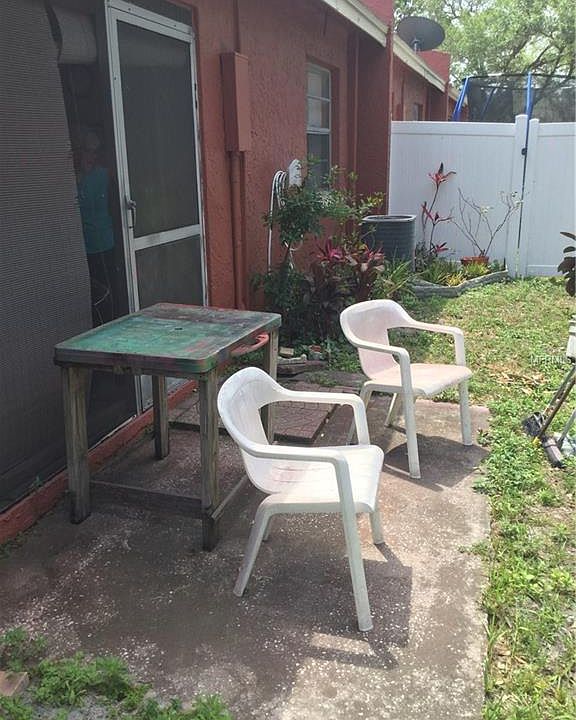 2nd image of 6346 Bonnie Bay Cir