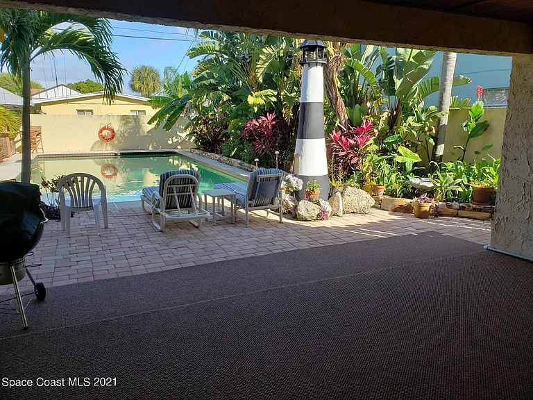 206 Pierce Ave — Photo 16