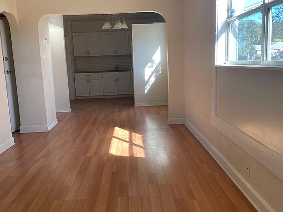 3rd image of 3301 55th Ave N