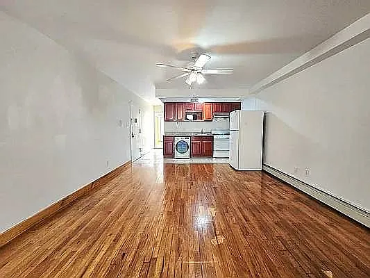 602 39th St #205 — Photo 7