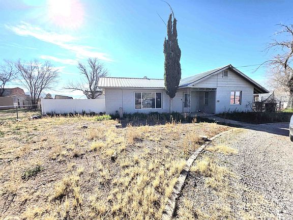 2nd image of 700 Old Mescalero Rd