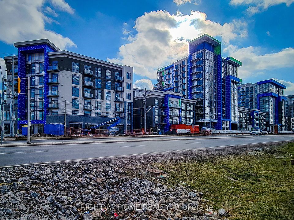 1st image of 470 Dundas St E #112