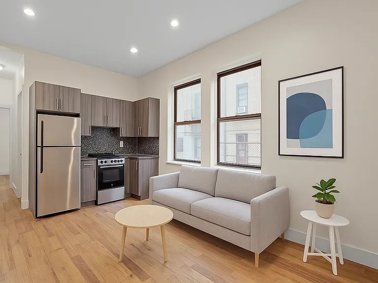 645 W 160th St #1F — Photo 1