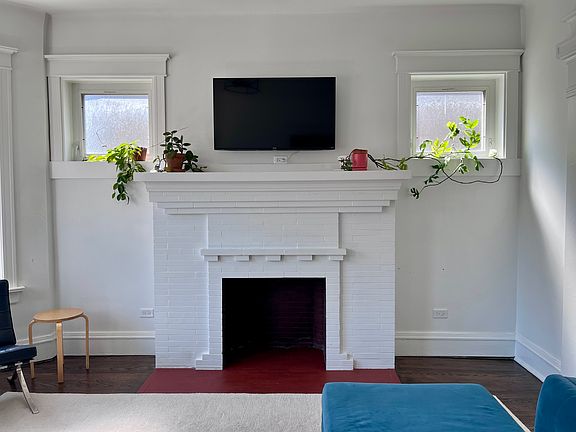 2nd image of 5830 N Glenwood Ave #2