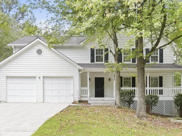 2915 Emerson Lake Dr, Snellville, GA 30078