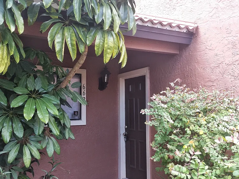 662 Trinidad Ct #662 — Photo 12