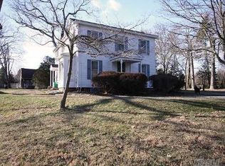 57 Fifty Acre Rd, Saint James, NY 11780