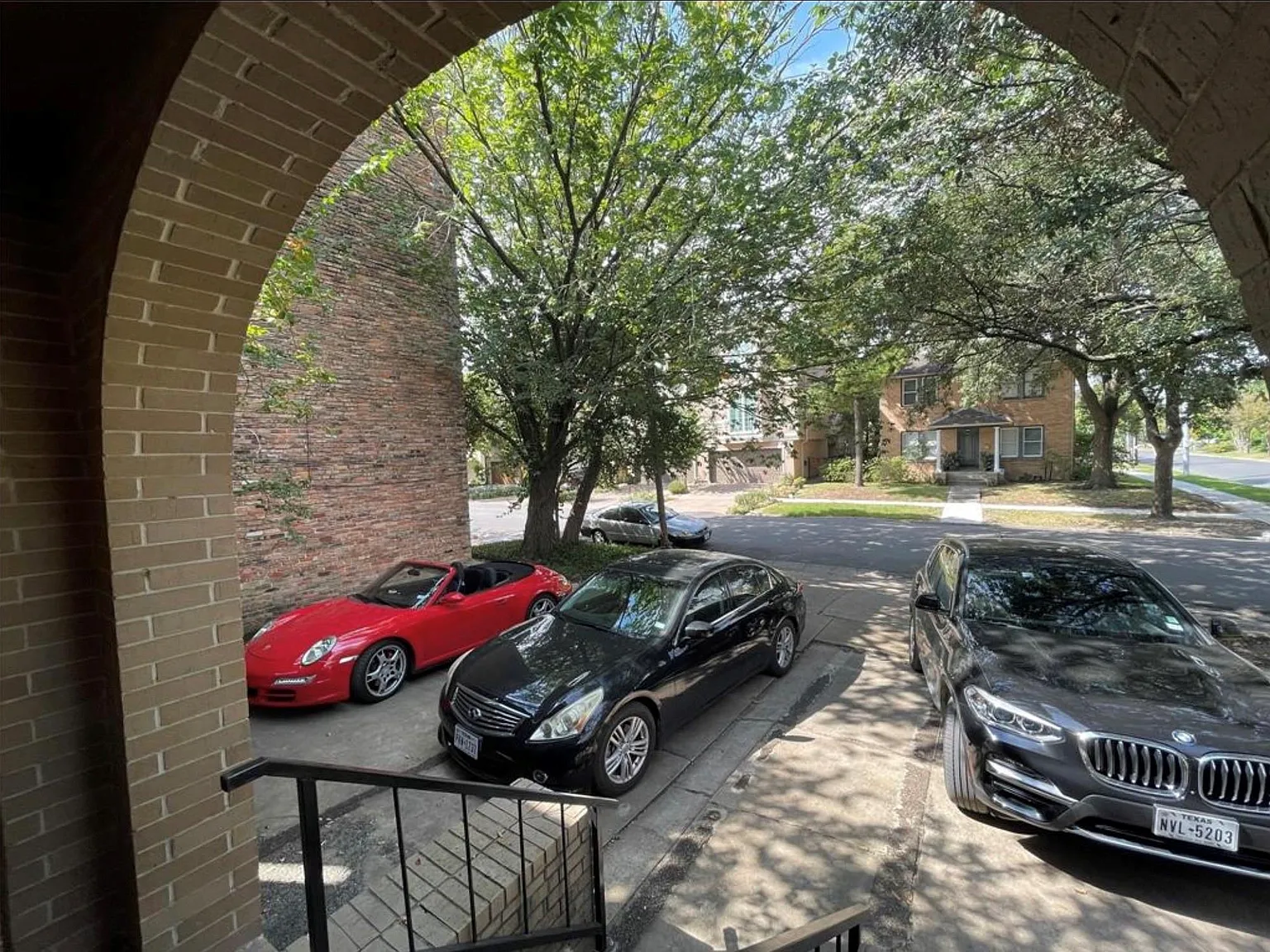 1 bed, 1.0 bath, 800 sqft, $1,350 — Photo 3