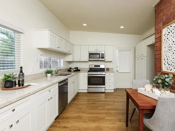 977 Cuyamaca Ave, Chula Vista, CA 91911