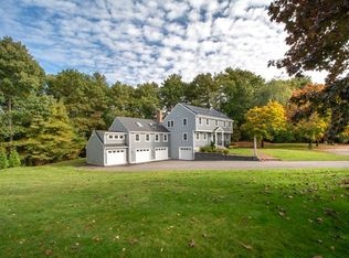 40 Boxwood Ln, Duxbury, MA 02332