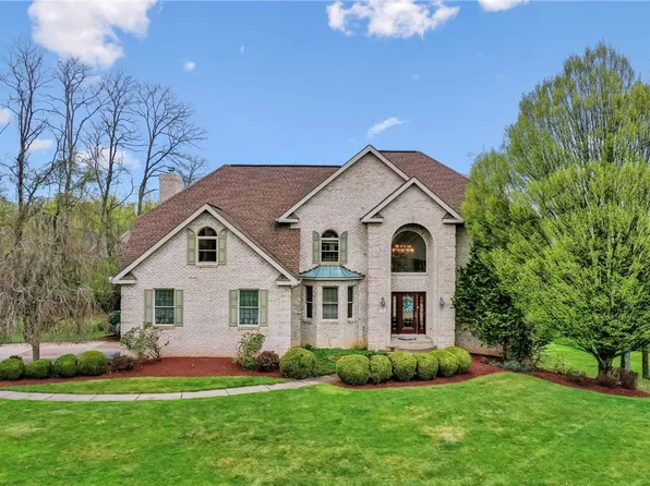 1050 Lexington Dr, Export, PA 15632