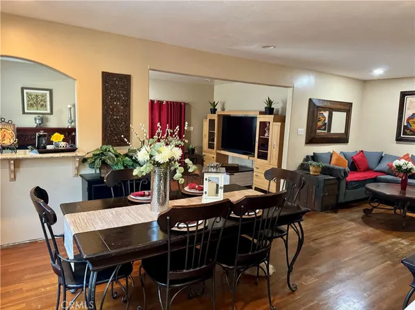 4852 N Vecino Dr, Covina, CA 91722