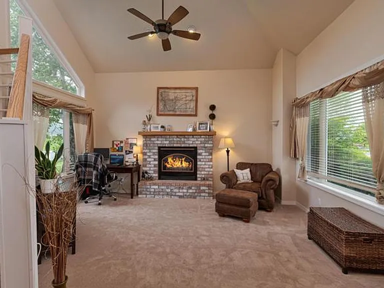1480 Cresthaven Dr — Photo 27