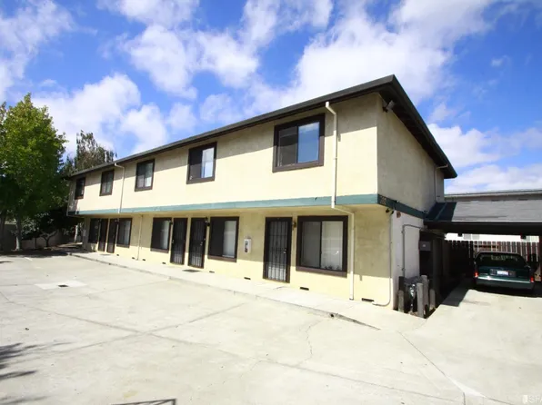 760 Fletcher Ln, Hayward, CA 94544