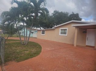 4221 SW 33rd St, West Park, FL 33023