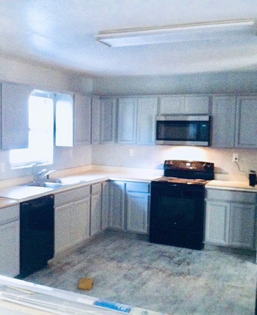 1st image of 5815 NE 4th Ave