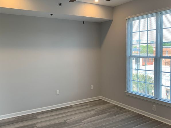 104 Jackson St NE APT 306, Blacksburg, VA 24060