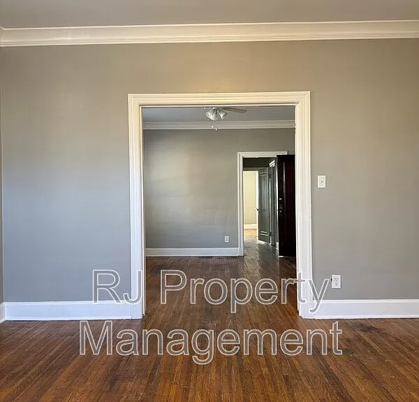 72 N Belvedere Blvd #4 — Photo 8