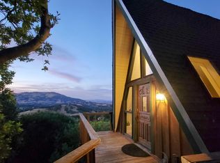 96 Half Moon Rd, Novato, CA 94947