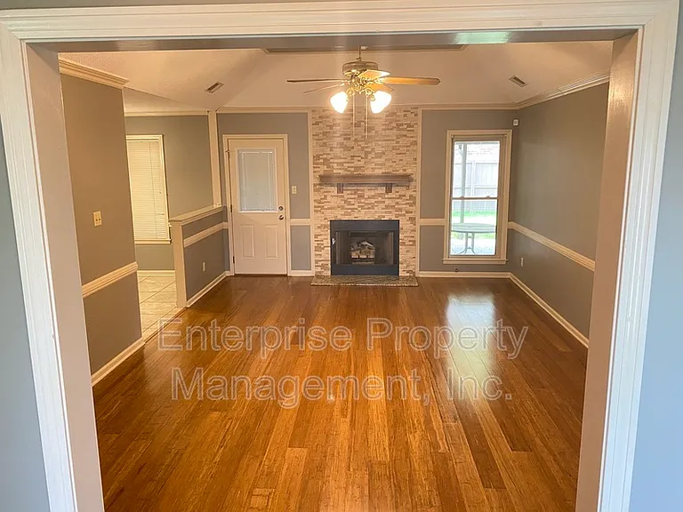 3840 Charbon Ln — Photo 6