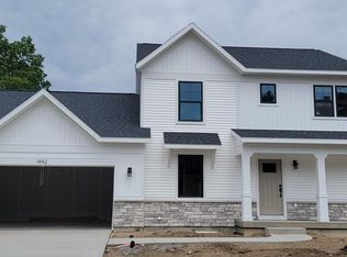 1442 Kimber Dr #120, Lowell, MI 49331