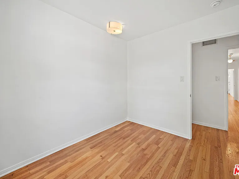 2124 Hillsboro Ave — Photo 20