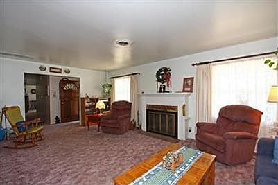5th image of 4313 Ravenwood Ave