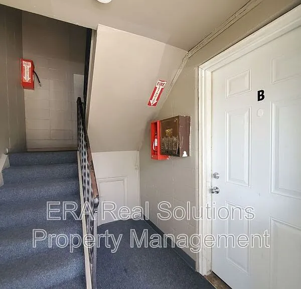 3600 Cushing Dr #B — Photo 18
