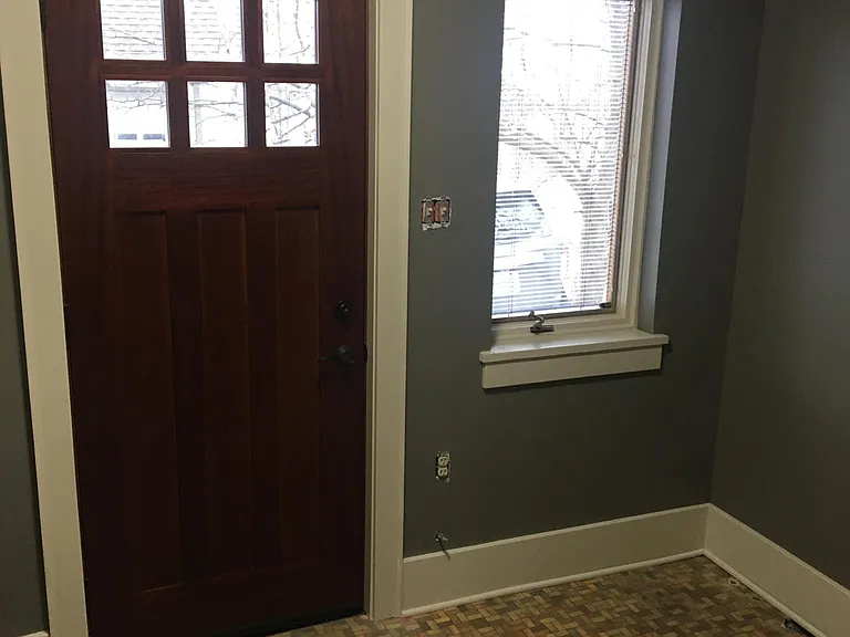 310 W Keech Ave — Photo 26
