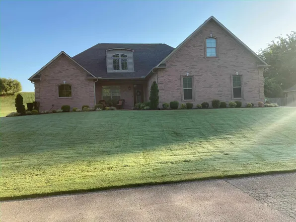 3977 Greenview Cv, Humboldt, TN 38343