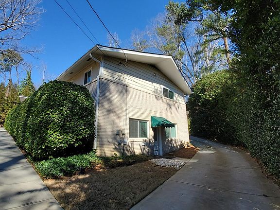 4th image of 715 Langford Ln