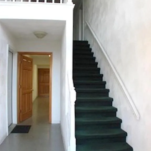 129 Sugar Pine Ln #7 — Photo 2