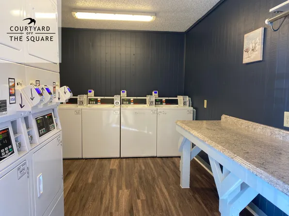 Courtyard Off the Square Apartments