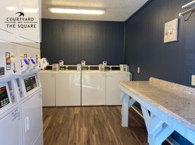 Courtyard Off the Square Apartments