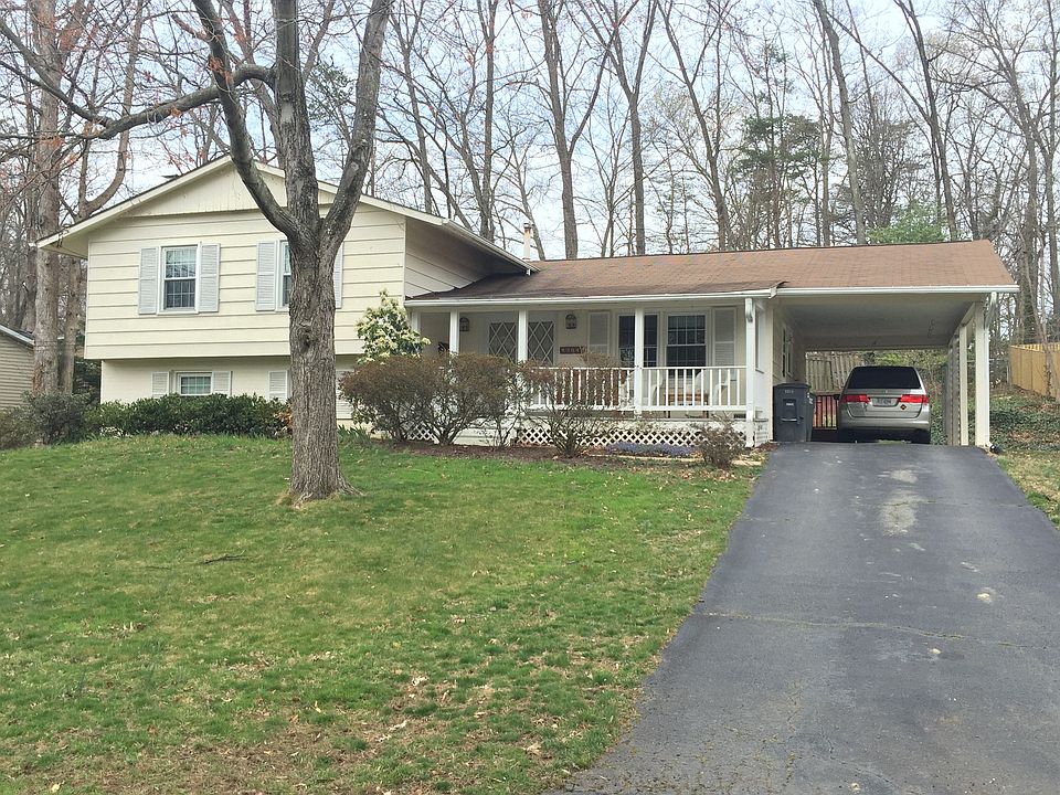 2nd image of 4304 Kilbourne Dr