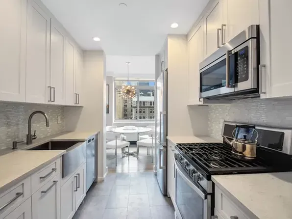 143 E 34th St APT 9N, New York, NY 10016