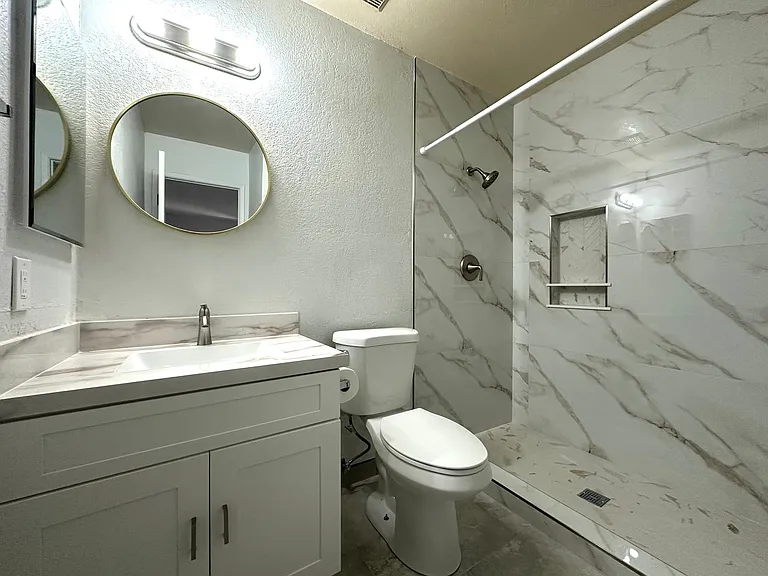 576 Mekler Dr — Photo 9