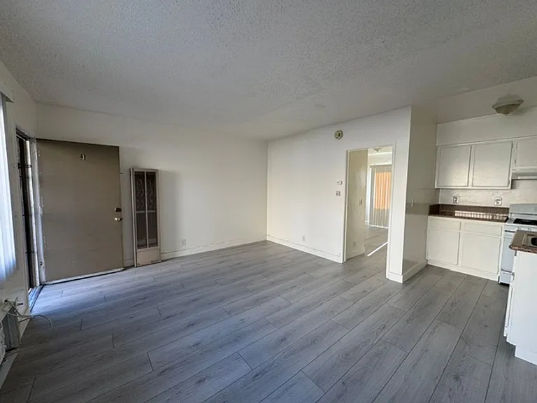 225 W. Palmetto Dr — Photo 12