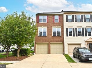 45513 Trail Run Ter, Sterling, VA 20164