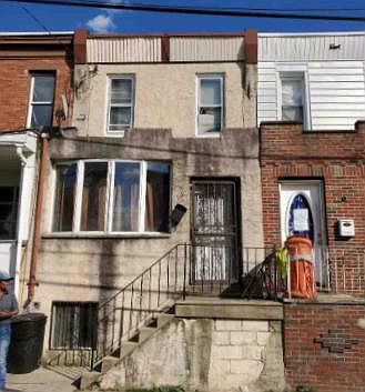 1st image of 6220 Dickens Ave