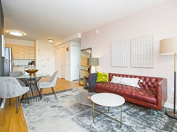 4th image of 43-25 Hunter St #3401-W