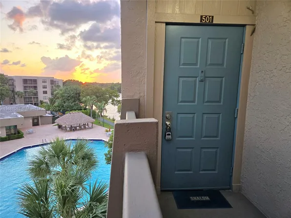 1101 Colony Point Cir APT 501, Hollywood, FL 33026