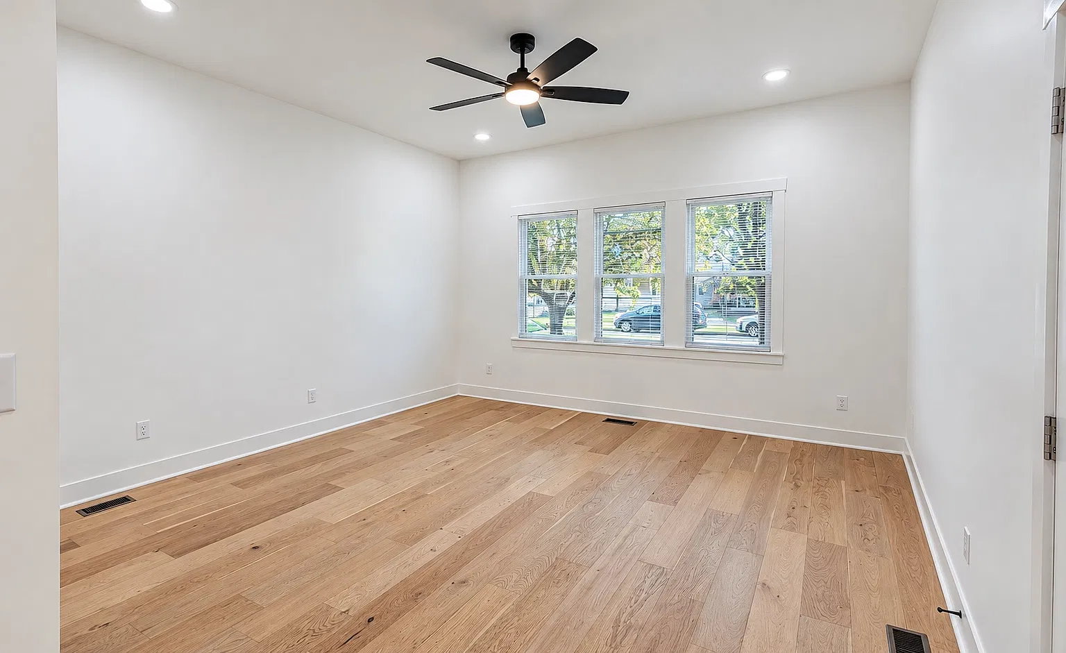 1524 Prospect Ave — Photo 4