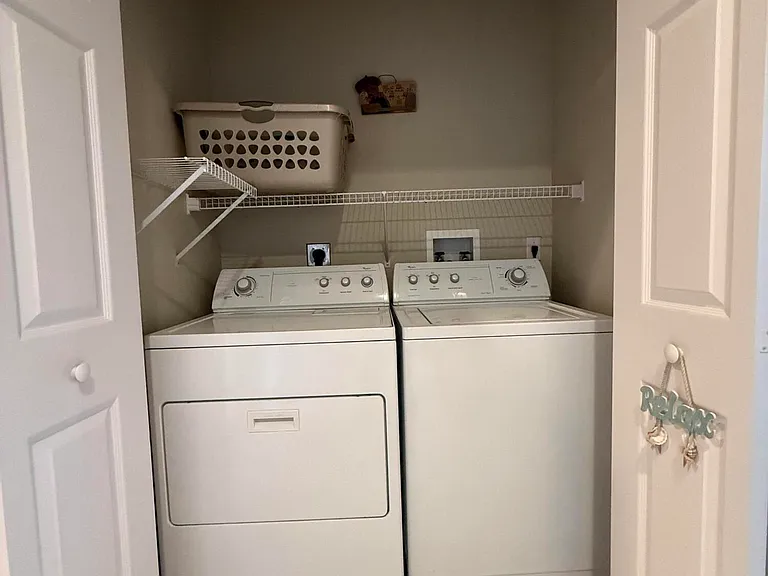8408 Mulligan Cir — Photo 13