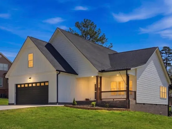 120 Stonewood Dr NW, Cleveland, TN 37311