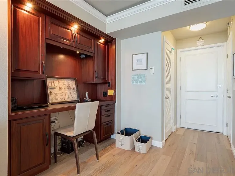 1720 Avenida Del Mundo #1607 — Photo 11