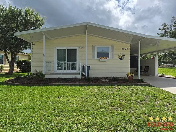 2200 Las Fuentes Dr, Port Orange, FL 32129