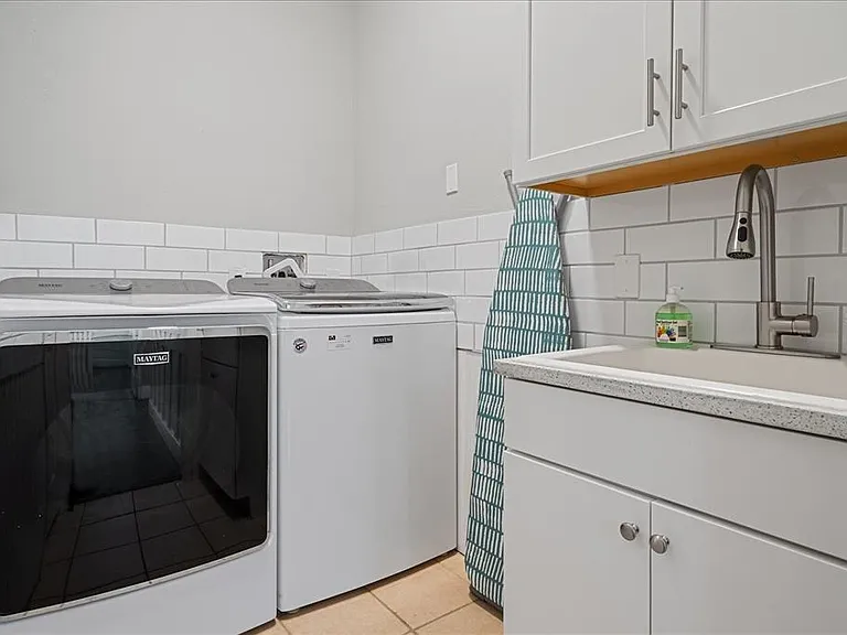 4615 4th Avenue Dr E — Photo 13